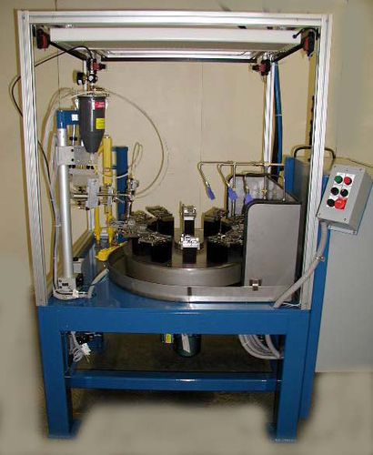 Automatische Lötstation - Rotary Index 100/120 - Fusion Incorporated