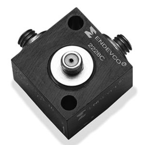 Dreiachsiger Beschleunigungsmesser - 2228C  - Endevco - piezoelektrisch / platzsparend / hochempfindlich