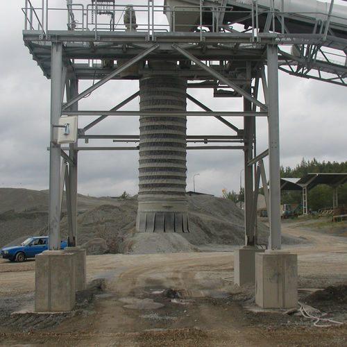 Teleskop-Ladetülle - NZO600H - HENNLICH s r.o. - hoher Durchfluss