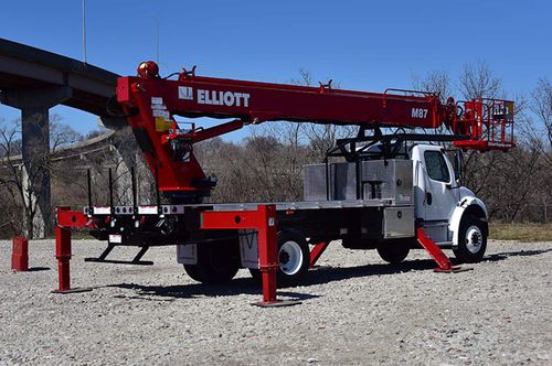 LKW-montierte Teleskoparbeitsbühne - M87 HIREACH - Elliott Equipment Company - hydraulisch / für Schwerlasten