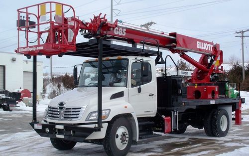 LKW-montierte Teleskoparbeitsbühne - max. 2 676 kg, 26 m | G85R - Elliott Equipment Company - hydraulisch