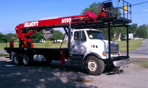 LKW-montierte Teleskoparbeitsbühne - max. 6 350 kg, 33.5 m | H110R - Elliott Equipment Company - hydraulisch