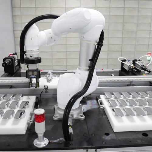 Knickarmroboter - Cobot Doosan - Scaglia Indeva - kollaborativ / Sicherheit