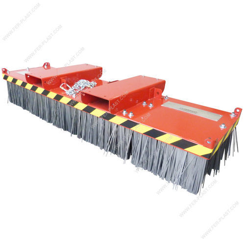 Kehrmaschine für Gabelstapler - FPB-UN series - Ferplast - elektrisch / für Abfallprodukte / mit 3 Bürsten