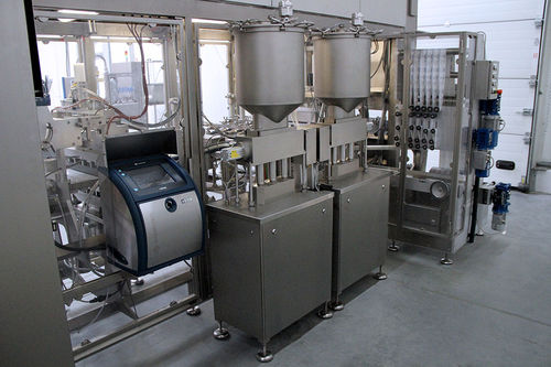 Automatische Form-, Füll- und Verschließmaschine - 9100 series - Trepko A/S