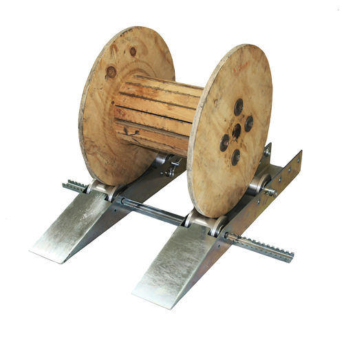 Abwickler für Spulen - 530/18 - CANFOR UTENSILI S.R.L. - für Kabel / manuell / Rollen