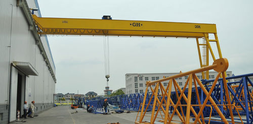 Schienenmontierter Halbportalkran - GH Cranes & Components - für Tiefbauarbeiten / für Werkstatt / Zweiträger