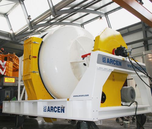 Elektrischer Betonmischer - MEF - ARCEN ENGENHARIA, S.A. - hydraulisch / mobil