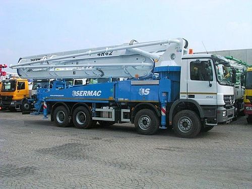 Autobetonpumpe für Baustelle - 130 - 184 m³/h, 42 m | SIRIO 4R42 - SERMAC S.p.A.