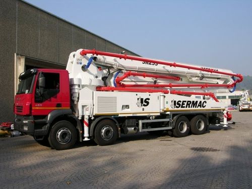 Autobetonpumpe für Baustelle - 130 - 184 m³/h, max. 52.8 m | SIRIO 5RZ53 - SERMAC S.p.A.