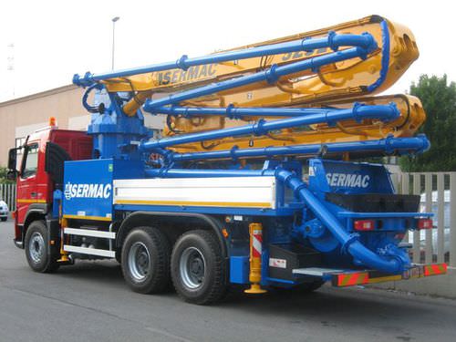 Autobetonpumpe für Baustelle - 130 - 184 m³/h, max. 31.6 m | ZENITH 5Z32 - SERMAC S.p.A.