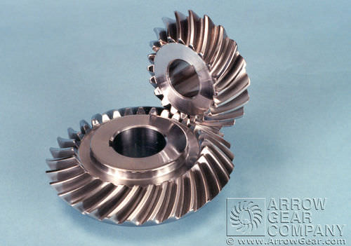Kegelradsatz - Arrow Gear Company - mit Helikoidalverzahnung / Naben