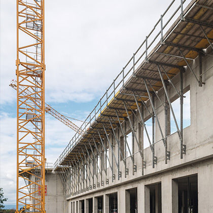Stationäres Gerüst - Hünnebeck GmbH - Fassaden / modular