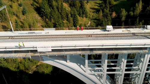 Zugang-Plattform - QuikDeck® - Hünnebeck GmbH - hängend / für Baustellen