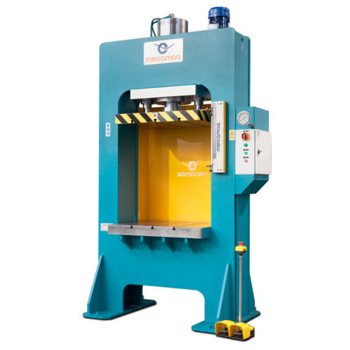 Hydraulische Presse - PDM-150 - Mécamaq - Form / für Produktion / mit festem Tisch