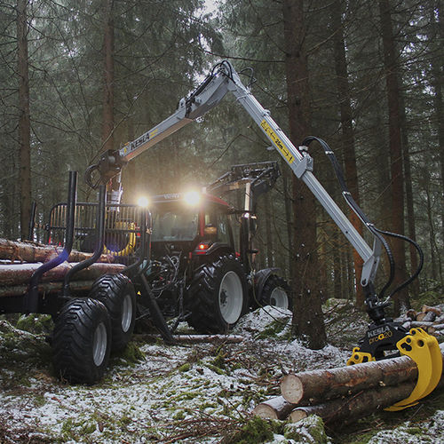 Traktormontierter Lader - 202T - Kesla Oyj - Teleskop / Standard / für Forstwirtschaft