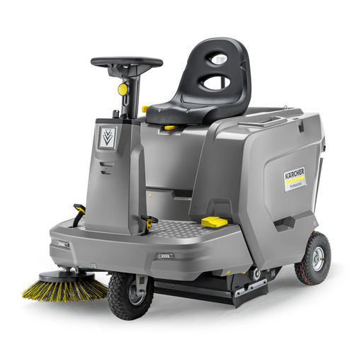 Aufsitzkehrmaschine - KM 85/50 R Bp - KÄRCHER - mit Batterie / für Außenbereich / Staub
