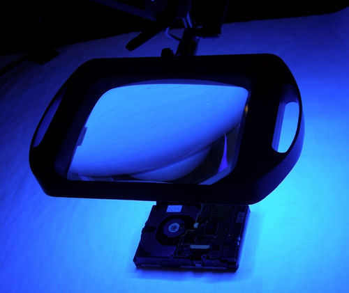 Leuchtlupe - BIG EYE2 - LICO Electronics Gmbh - tragbar / Funkenemission / UV-Licht