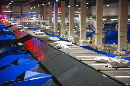 Sortieranlage für die Logistik - CROSSORTER 700 - VANDERLANDE - optisch / für Päckchen