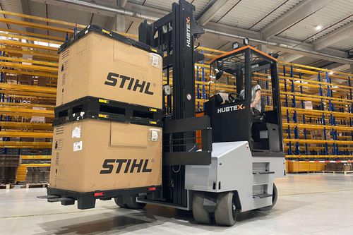 Elektrischer Gabelstapler - FluX 70 - HUBTEX - mit Verbrennungsmotor / Sitz / für Materialumschlag
