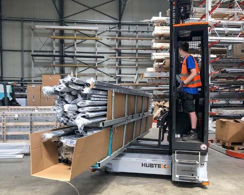 Elektrischer Seitenstapler - 2821 - HUBTEX - Stand / für Materialumschlag / Lager