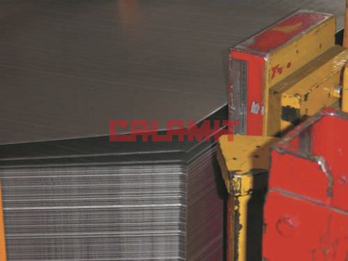 Blechspreizmagnet - CALAMIT