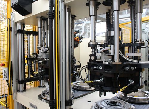 Koppel-Prüfmaschine - AS.3 - Labortech s.r.o. - Roboter / Kupplung / elektromechanisch