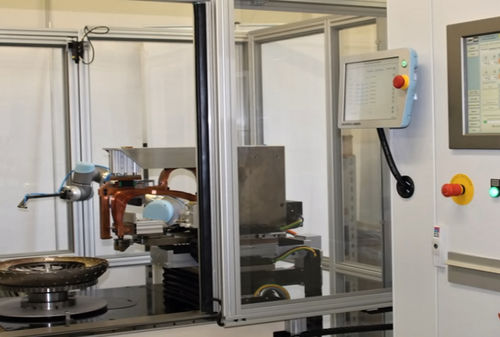 Automatische Auswuchtmaschine - AVS. 1  - Labortech s.r.o. - vertikal / dynamisch / für Turbinenrad