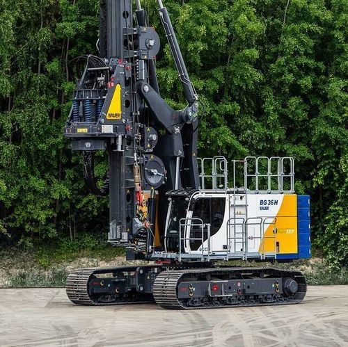 Geotechnische-Bohrgerät - BG 36 H BT 85 - BAUER Maschinen GmbH - Stabilisierung / Pfahl / Multifunktion