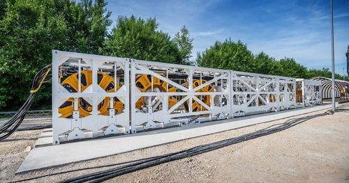 Schaufelrad-Grabenfräse - BAUER Maschinen GmbH - auf motorisiertem Wagen / für das Baugewerbe