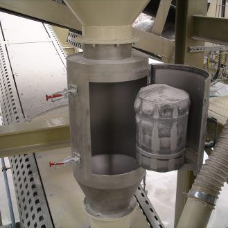 Metallabscheider - R-TMC - Regulator Cetrisa - mit Zylindermagnet / für die Recyclingindustrie