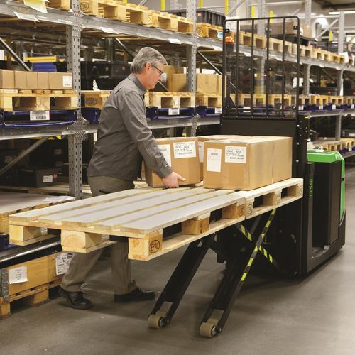 Elektrischer Kommissionierstapler - O1 series - CESAB - für Lagerhallen / Scheren