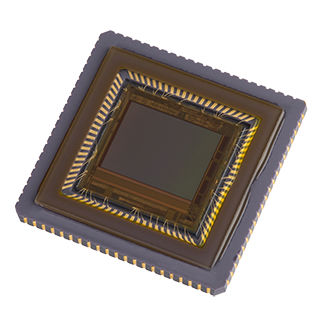 CMOS-Bildsensor - Lince5M - e2v scientific instruments - Farb / mit hoher Drehzahl