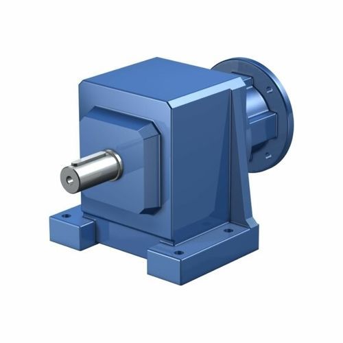 Schrägverzahntes Servogetriebe - C - STÖBER - koaxial / mit Vollwelle / 200 - 500 Nm