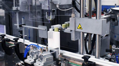 Abfüll- und Schraubverschlussanlage / für kosmetische Cremes - RTE2U - PMR System Group - pneumatisch / für hochviskose Flüssigkeiten / automatisch