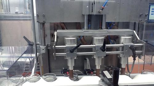 Automatische Abfüll- und Etikettiermaschine - RTE3U - PMR System Group - PLC-gesteuert / für Soße / für Creme