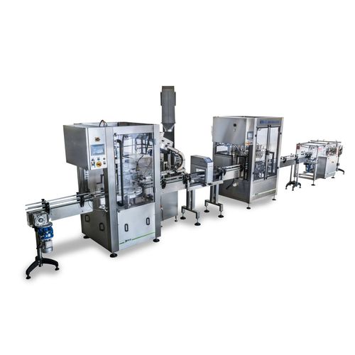 Blasform-, Etikettier-, Füll- und Verschließmaschine - MR 6 – MTS 1 - SEVEN FLUSS S.r.l.
