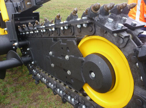 Ketten-Grabenfräse - AFT100  - AFT TRENCHERS LIMITED - traktormontiert / für Traktor / für das Baugewerbe