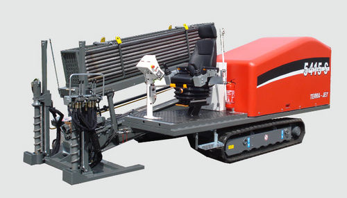 Bohrgerät / horizontal mit Ausrichtung - 13 - 18 t | TJ 5415 S - TERRA - auf Raupen / drehbar / hydraulisch