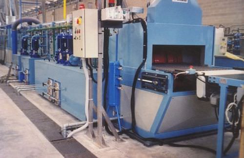 Thermischer Durchlaufreinigungsanlage - Airmadi - Wasser / Sprüh / automatisch