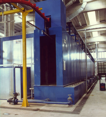 Hängebahn-Waschtunnel - Airmadi - Sprüh