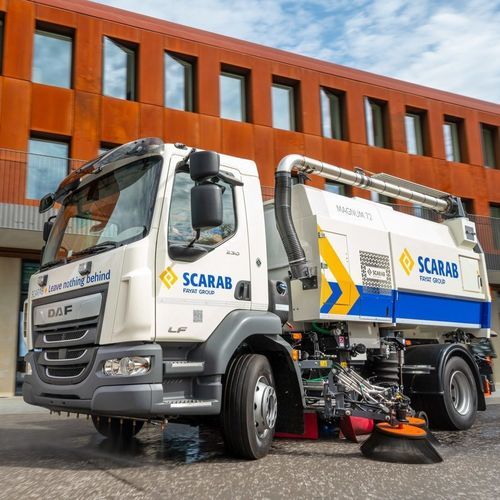 LKW-montierte Kehrsaugmaschine - Magnum 72 - Scarab Sweepers - hydraulisch / Straßen / für Außenbereich