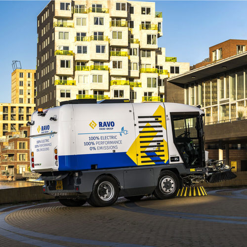 Aufsitzkehrmaschine - RAVO R5e - Scarab Sweepers - Straßen / elektrisch / mit Batterie