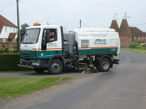 Mechanische Kehrmaschine / Diesel - Merlin XP - Scarab Sweepers - Straßen