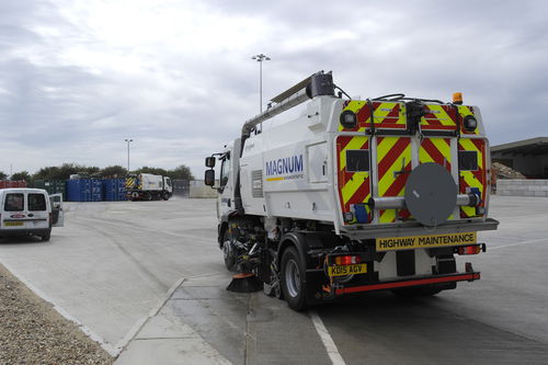 Mechanische Kehrmaschine / Diesel - Magnum - Scarab Sweepers - Straßen