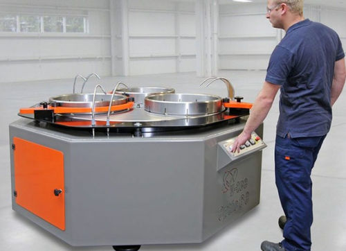 Poliermaschine für Metall - OPTIC 60 - Ventil Test Equipment BV - Industrie / zur Endbearbeitung / Flachläpp