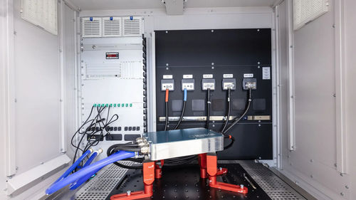 Testsystem für Elektrofahrzeug - AVL List - für USV