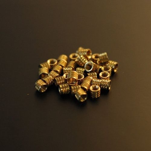Gewindeeinsatz - SOFTERFIX™ series - clufix - Metall / rund / für Plastik