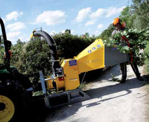 Traktormontierter Holzhäcksler - SAELEN WS/10PTO - Saelen industrie
