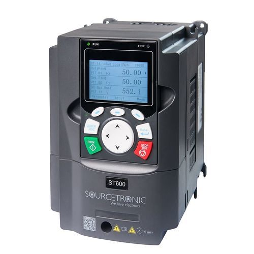 Dreiphasiger Frequenzumrichter - ST600 400V - Sourcetronic GmbH - mit Digitalanzeige / Modbus / Plug-in